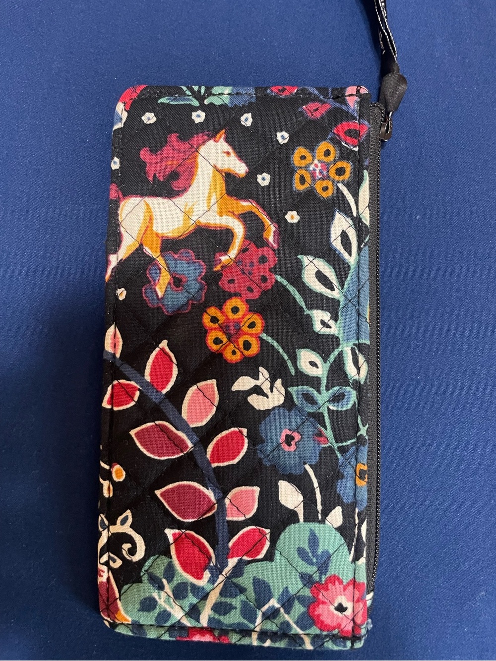 Vera Bradley Enchanted Unicorn  Ultimate Card Case Wallet Colorful Floral